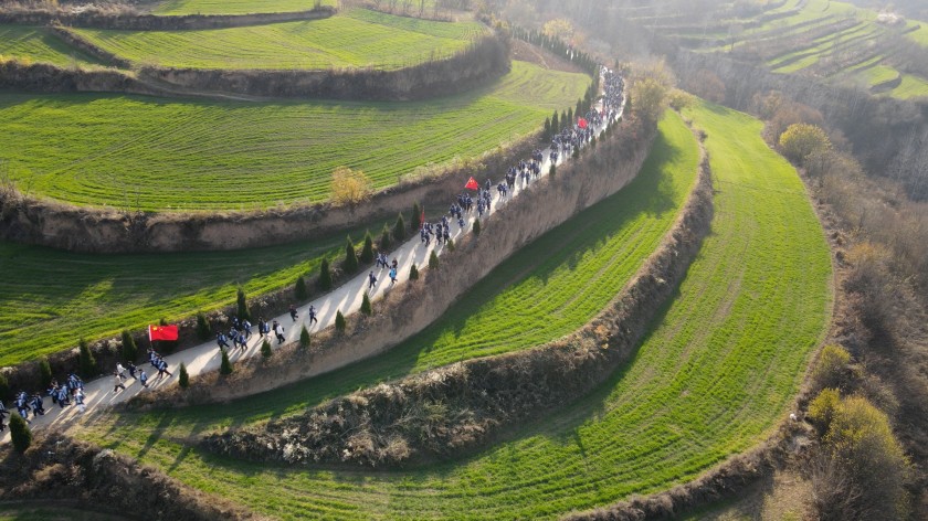 best365官方网站登录入口冬季徒步拉练活动