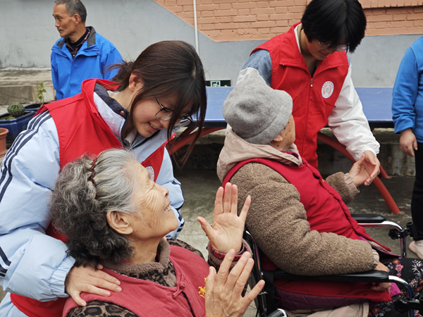 best365官方网站登录入口2025年“敬老月”活动圆满结束